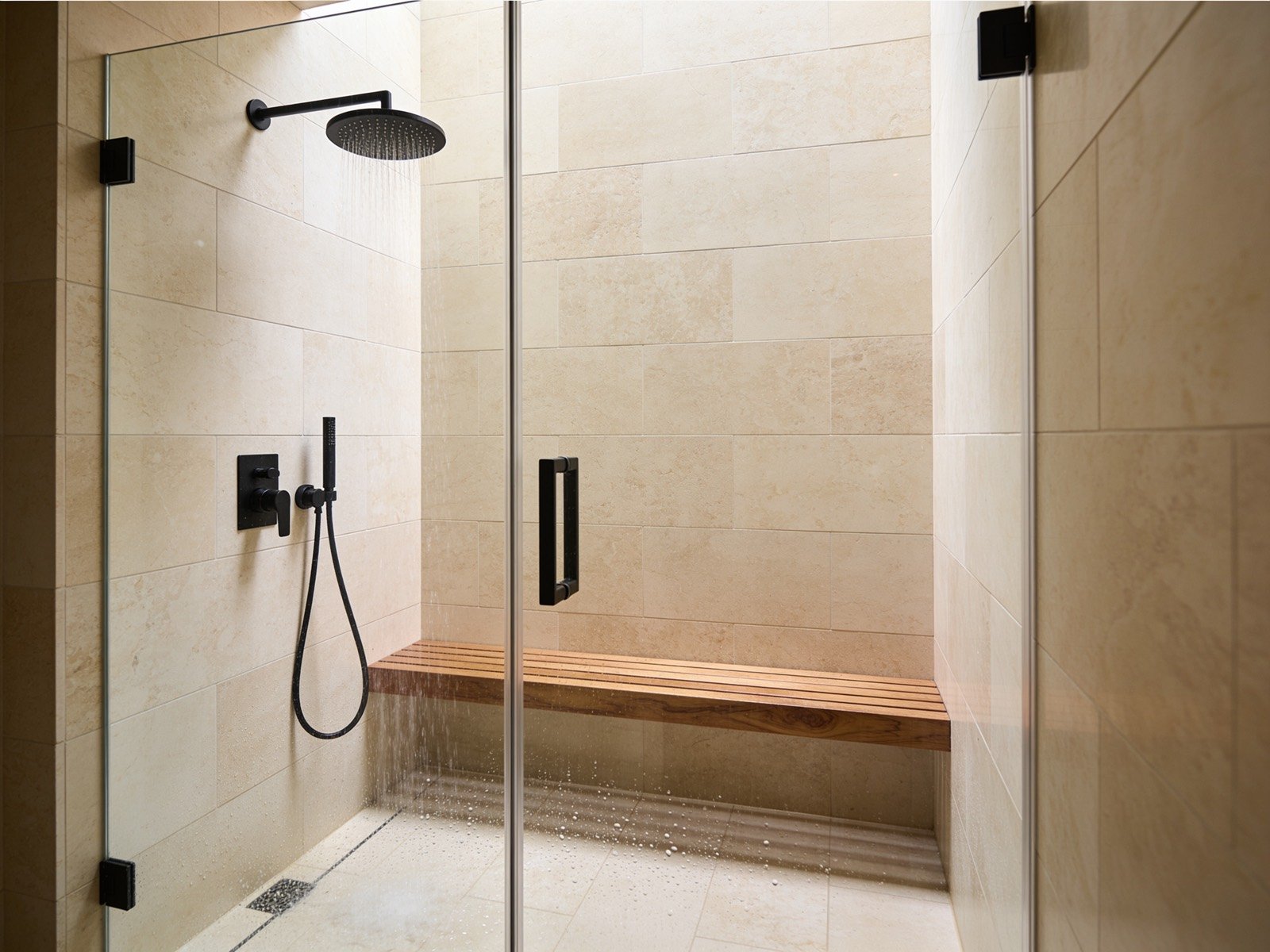Spa shower
